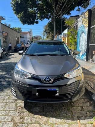 TOYOTA YARIS 1.5 16V FLEX SEDAN XL PLUS CONNECT MULTIDRIVE TOYOTA YARIS 1.5 16V FLEX SEDAN XL PLUS CONNECT MULTIDRIVE